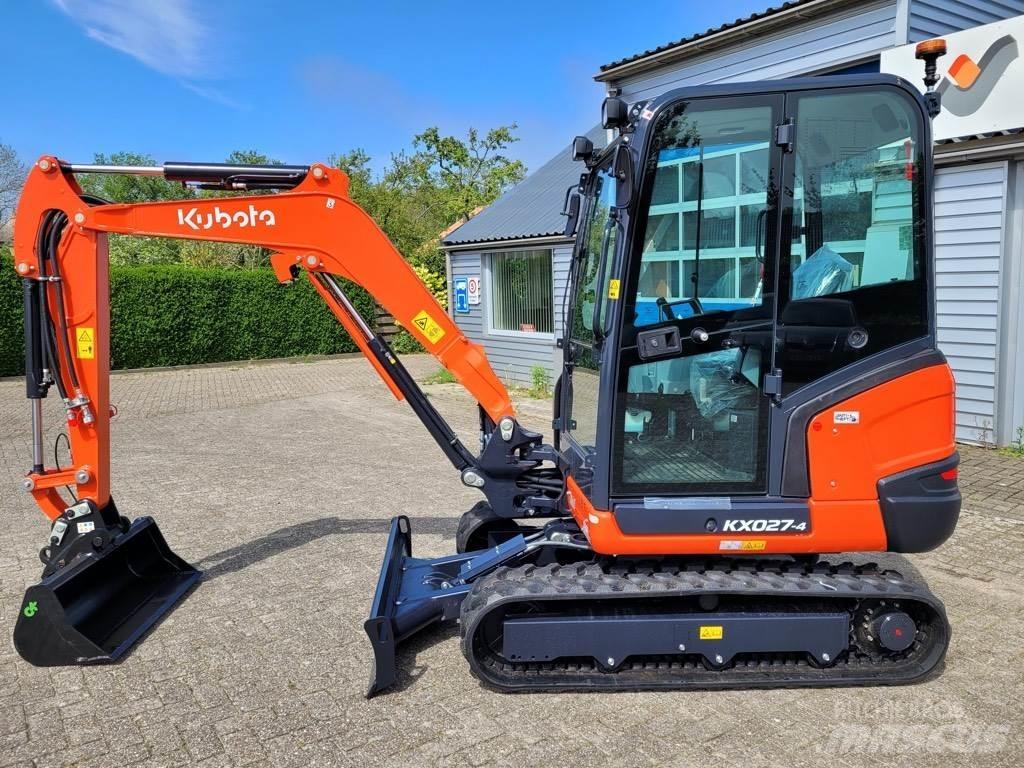 Kubota KX027-4 Minikaivukoneet < 7t