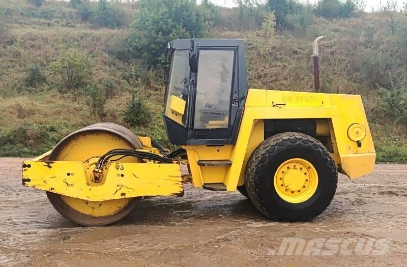 Bomag BW 213 D Yksivalssijyrät