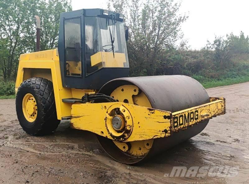 Bomag BW 213 D Yksivalssijyrät