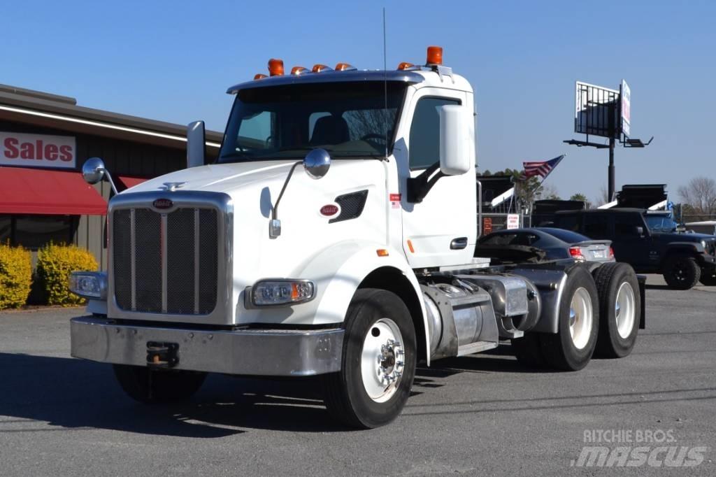 Peterbilt 567 Vetopöytäautot