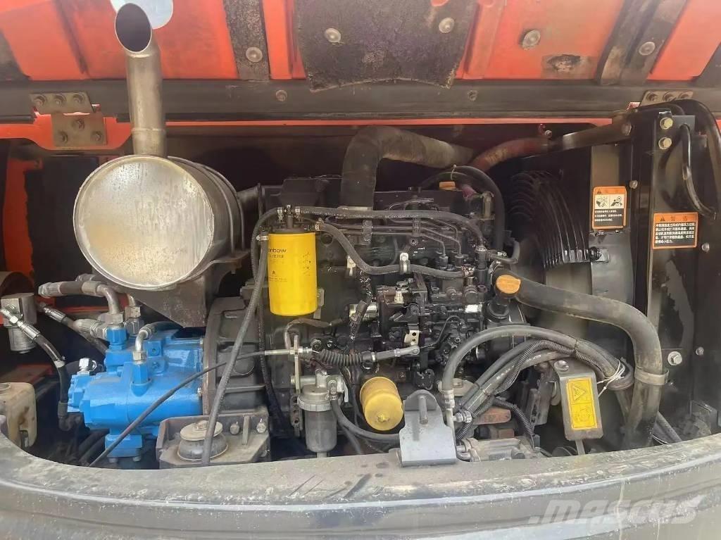 Doosan DX80 Midikaivukoneet 7t - 12t