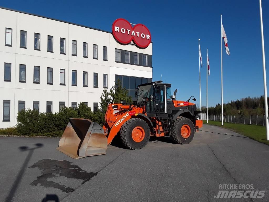 Hitachi ZW180-6 Pyöräkuormaajat