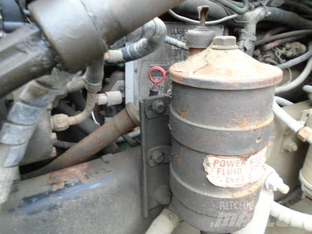 Volvo WG Nosturiautot