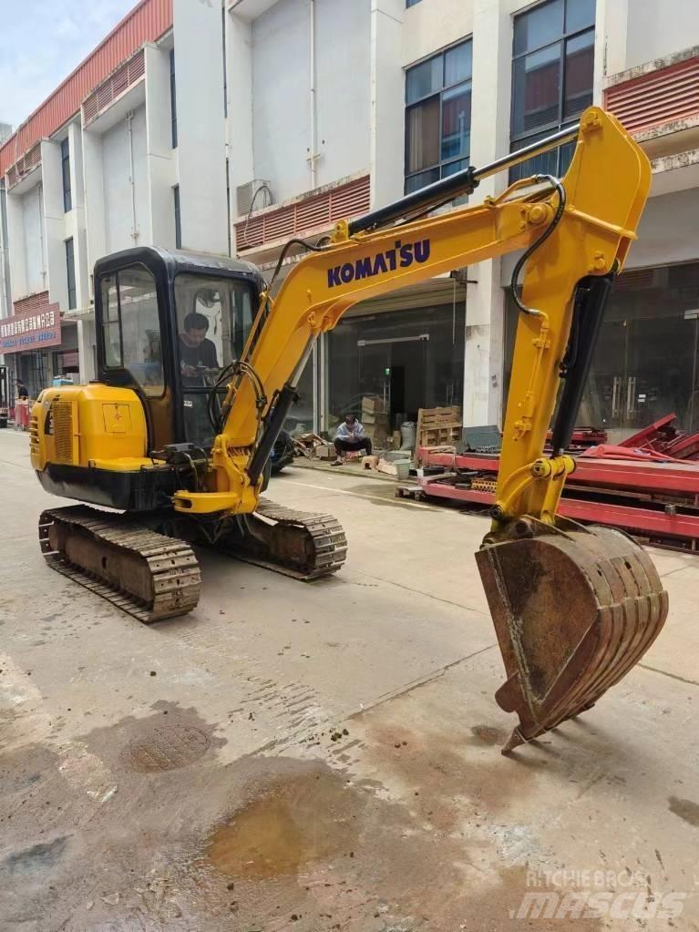 Komatsu PC 35 R-8 Minikaivukoneet < 7t