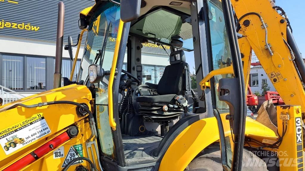 JCB 3 CX Kaivurikuormaajat