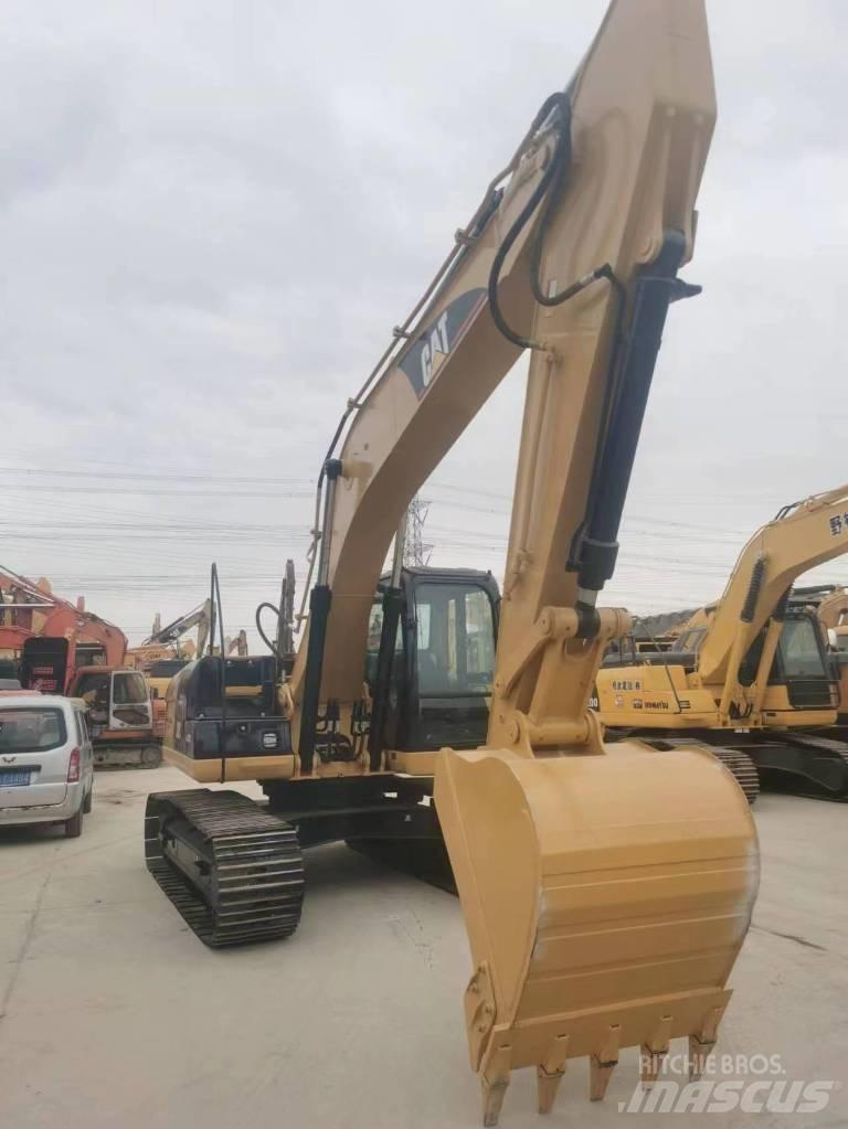 CAT 320 C Telakaivukoneet