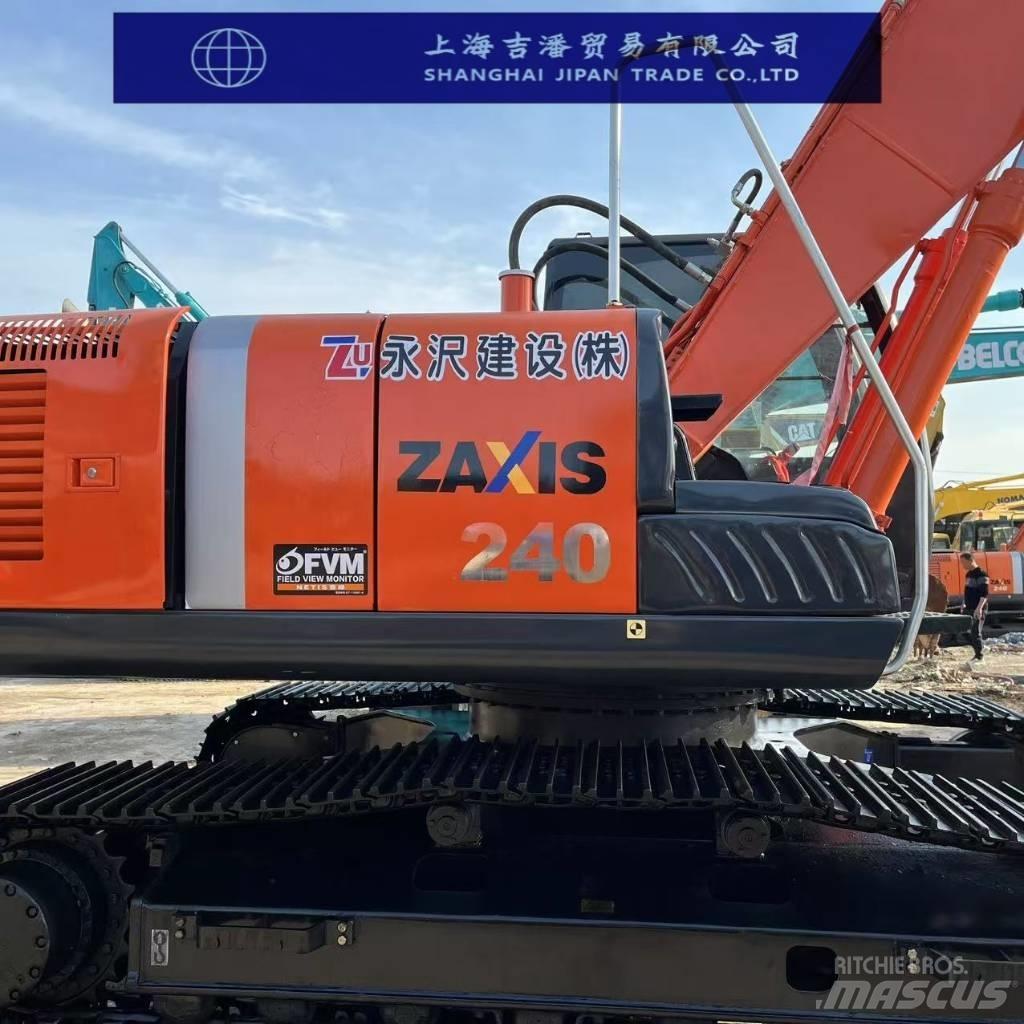 Hitachi ZX 240 Telakaivukoneet