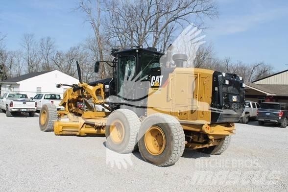 CAT 12M3 AWD Tiehöylät