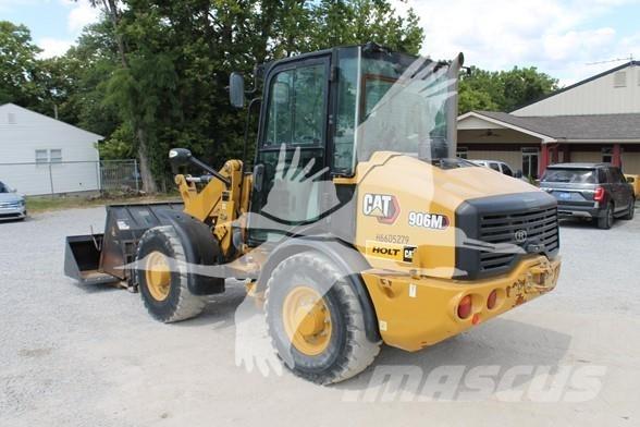 CAT 906M Pyöräkuormaajat