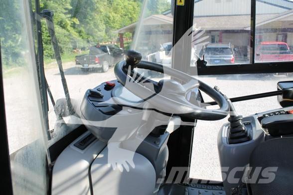 CAT 914M Pyöräkuormaajat