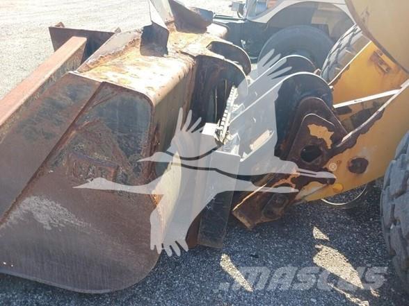 CAT 924K Pyöräkuormaajat