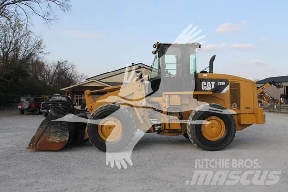 CAT 938H Pyöräkuormaajat