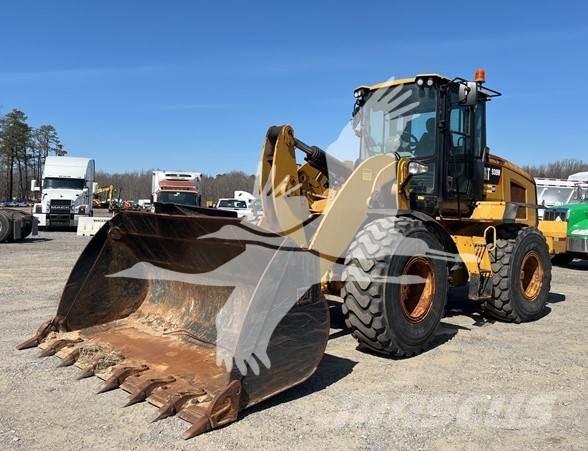 CAT 938M Pyöräkuormaajat