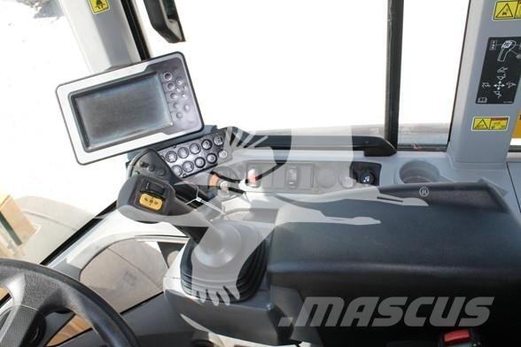 CAT 938M Pyöräkuormaajat