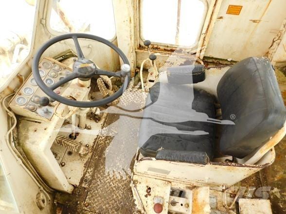 CAT 988 Pyöräkuormaajat
