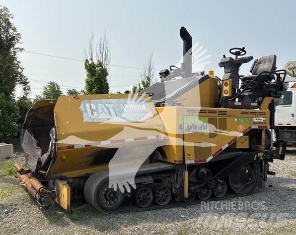 CAT AP-1055F Asfalttikoneet