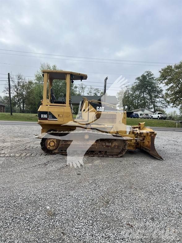 CAT D3G XL Telaketjupuskutraktorit