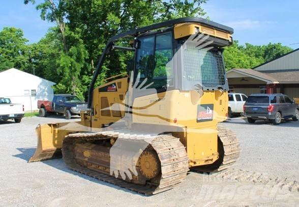 CAT D4K2 LGP Telaketjupuskutraktorit