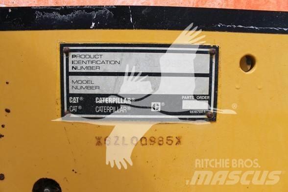 CAT D5C LGP Telaketjupuskutraktorit