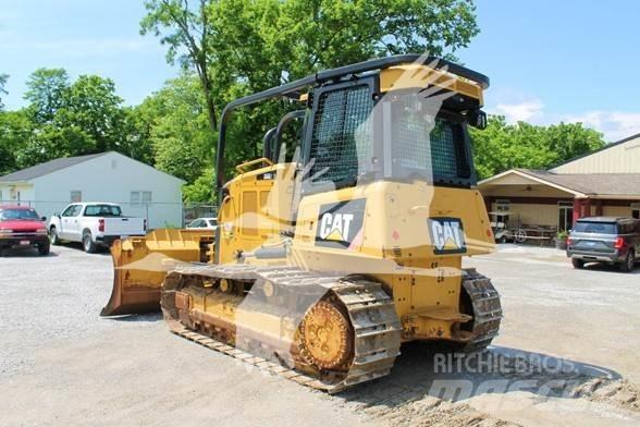 CAT D6K2 XL Telaketjupuskutraktorit