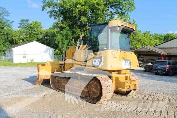 CAT D6K2 XL Telaketjupuskutraktorit
