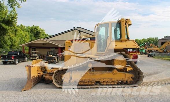 CAT D6N LGP Telaketjupuskutraktorit
