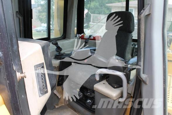 CAT D6R XW II Telaketjupuskutraktorit