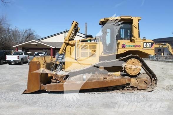 CAT D6T XL Telaketjupuskutraktorit