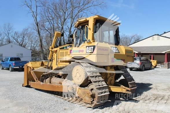 CAT D6T XL Telaketjupuskutraktorit