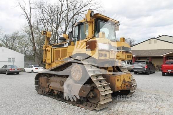 CAT D8R II Telaketjupuskutraktorit