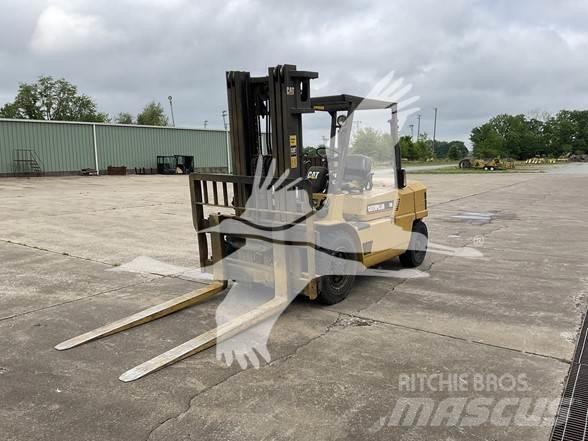 CAT DP50 Dieseltrukit
