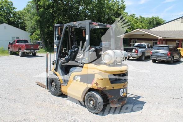 CAT GP25N Dieseltrukit