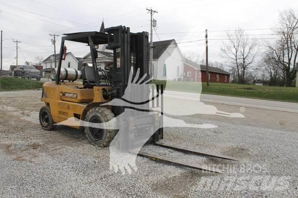 CAT GP40 Dieseltrukit