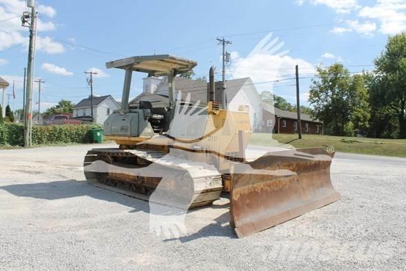 Komatsu D41P-6 Telaketjupuskutraktorit