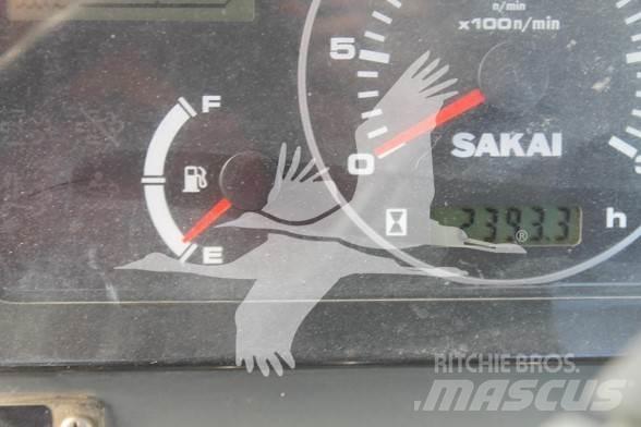 Sakai SW884 Yksivalssijyrät