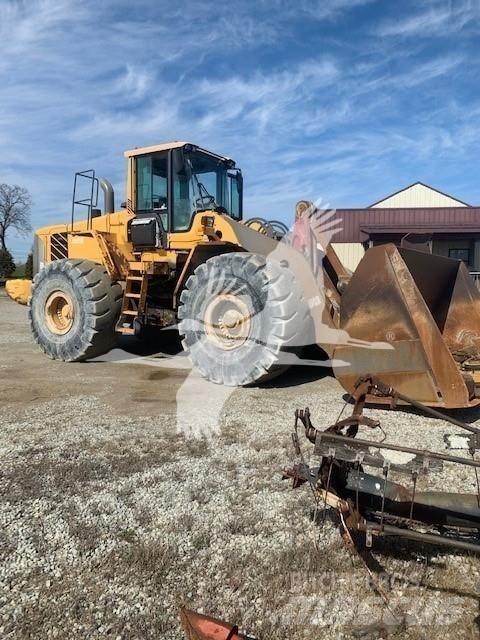 Volvo L220F Pyöräkuormaajat