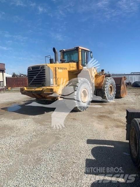 Volvo L220F Pyöräkuormaajat