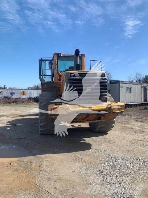Volvo L220F Pyöräkuormaajat