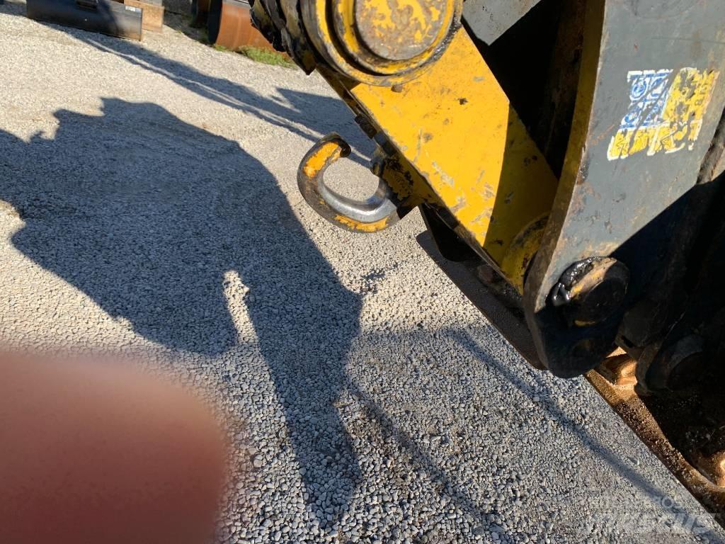 Komatsu PC 88 MR-10 Telakaivukoneet