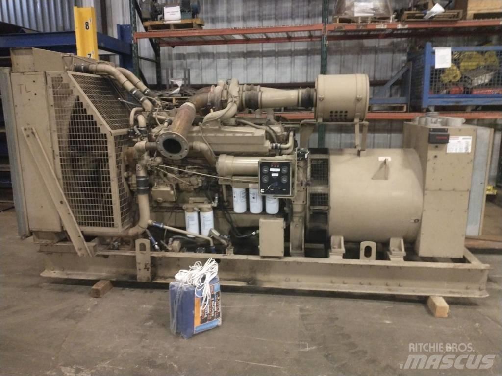 Cummins VTA1710 Dieselgeneraattorit