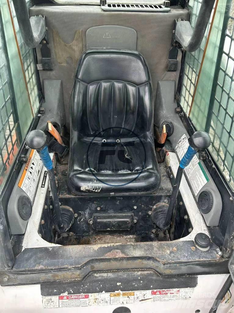 Bobcat S 330 Liukuohjatut kuormaajat