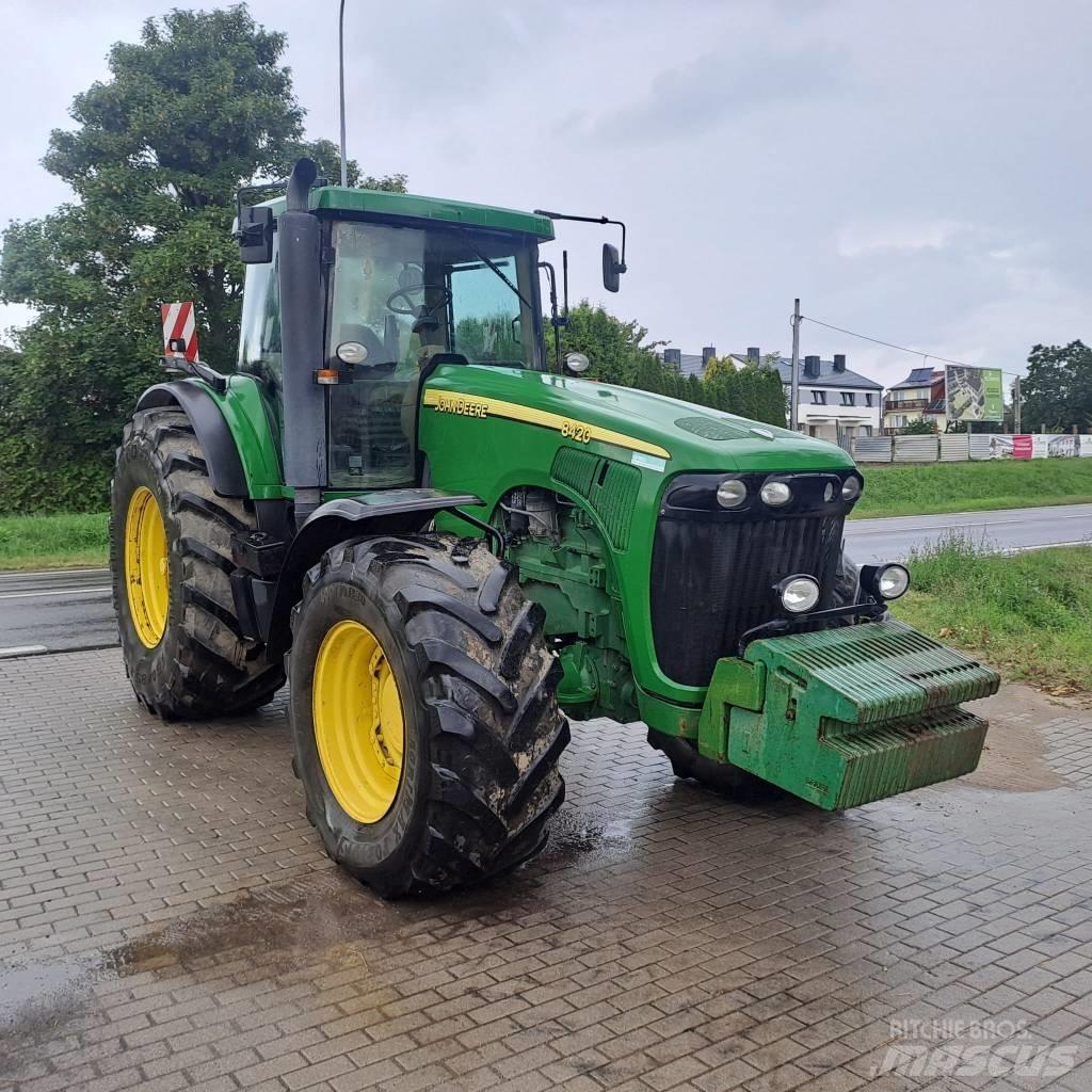John Deere 8420 Traktorit