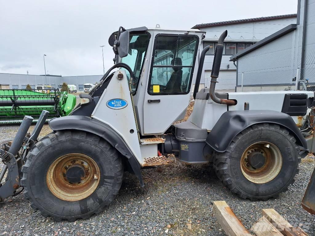 Wille 855c Taajamatraktorit