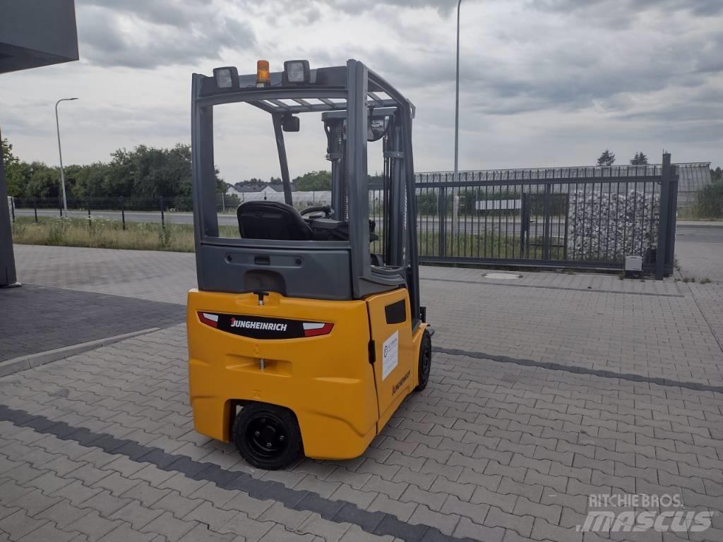 Jungheinrich EFG 213 Sähkötrukit
