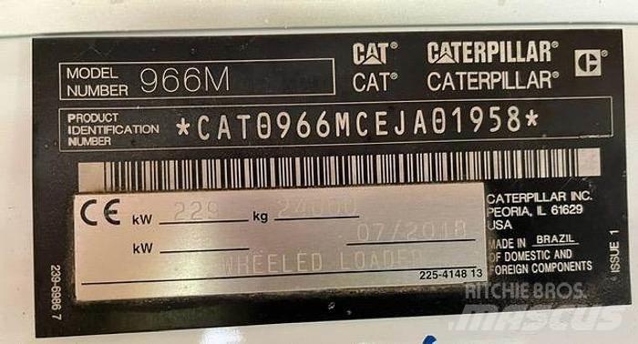 CAT 966M Pyöräkuormaajat