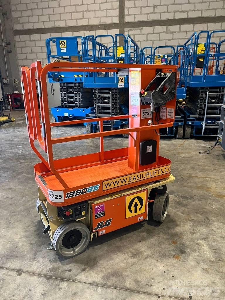 JLG 1230 ES Henkilönostimet ja nostolaitteet