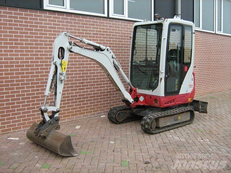 Takeuchi TB216 Minikaivukoneet < 7t
