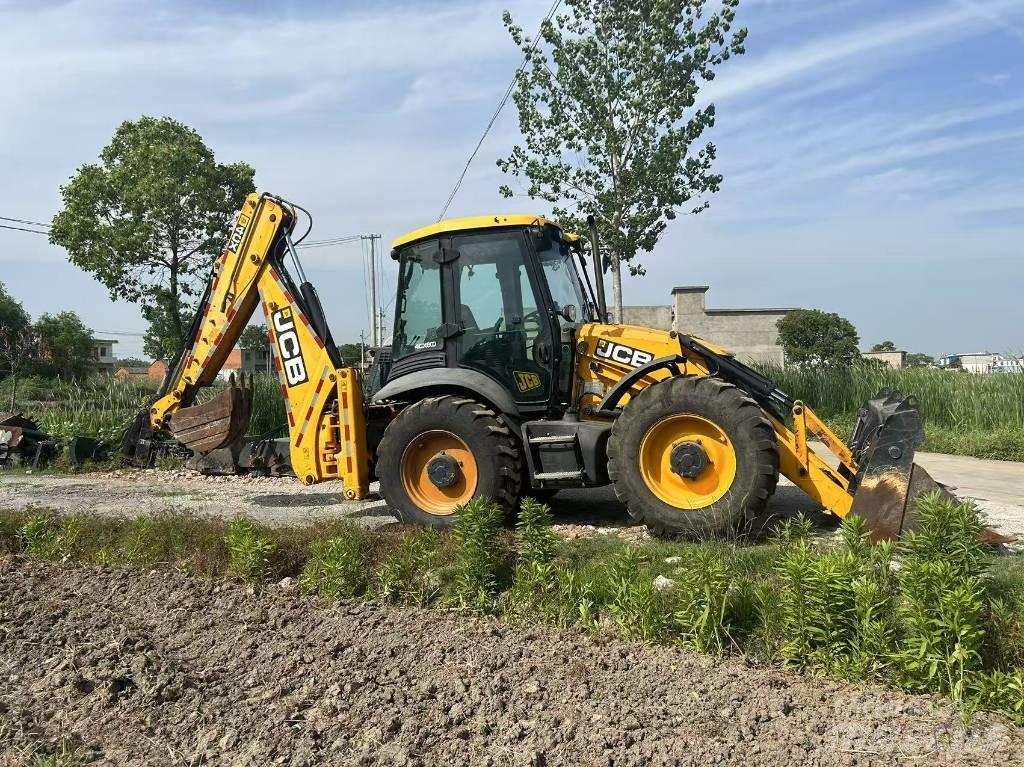 JCB 3 CX Kaivurikuormaajat