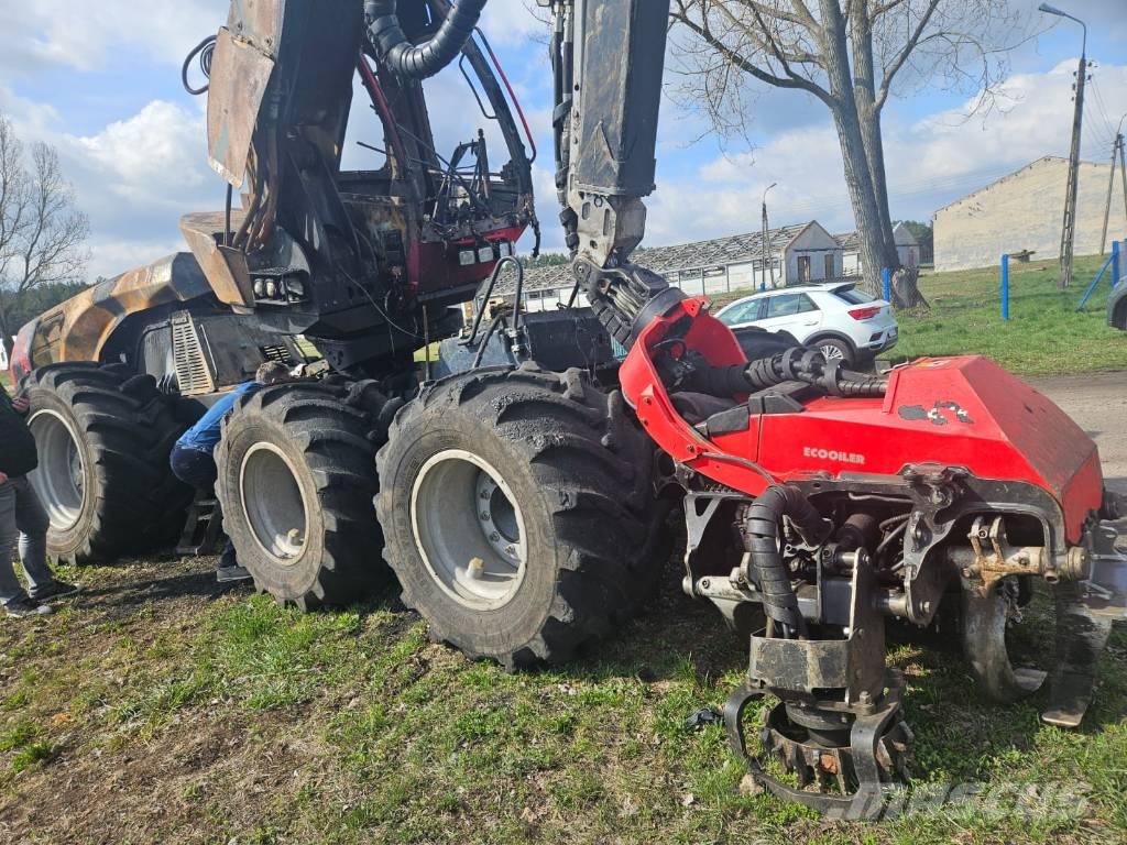 Komatsu C 144 Harvesterit