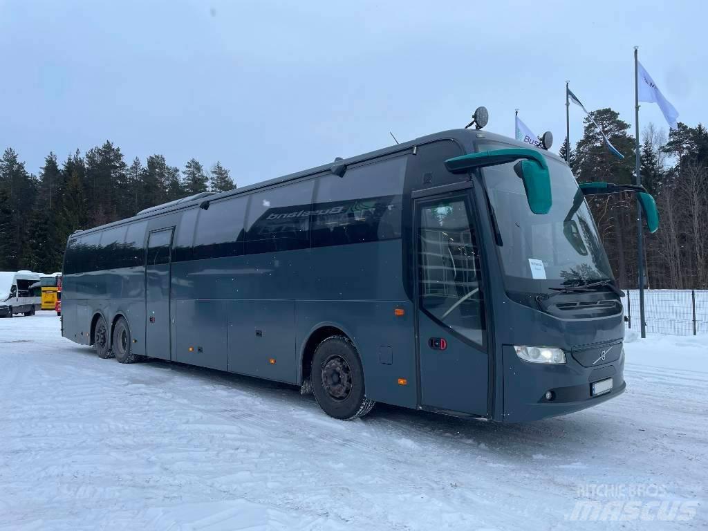 Volvo 9700H B11R Turistibussit